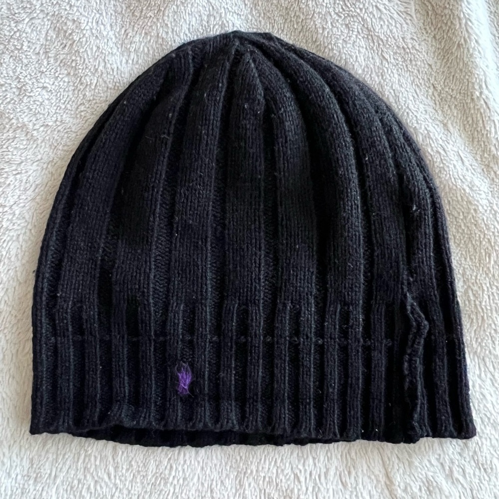 Assorted Beanie Collection - Picture 3 of 6